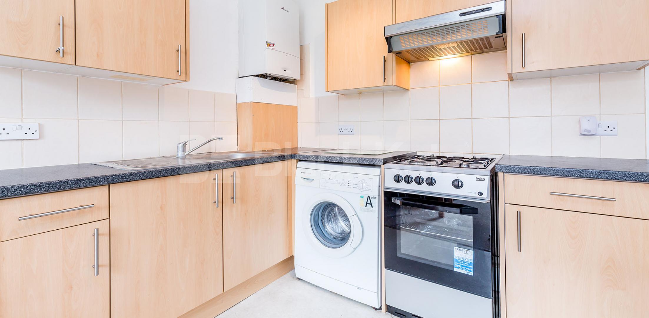 			MINUTES TO HAMPSTEAD HEATH!, 2 Bedroom, 1 bath, 1 reception Flat			 Mackeson Road, Belsize Park